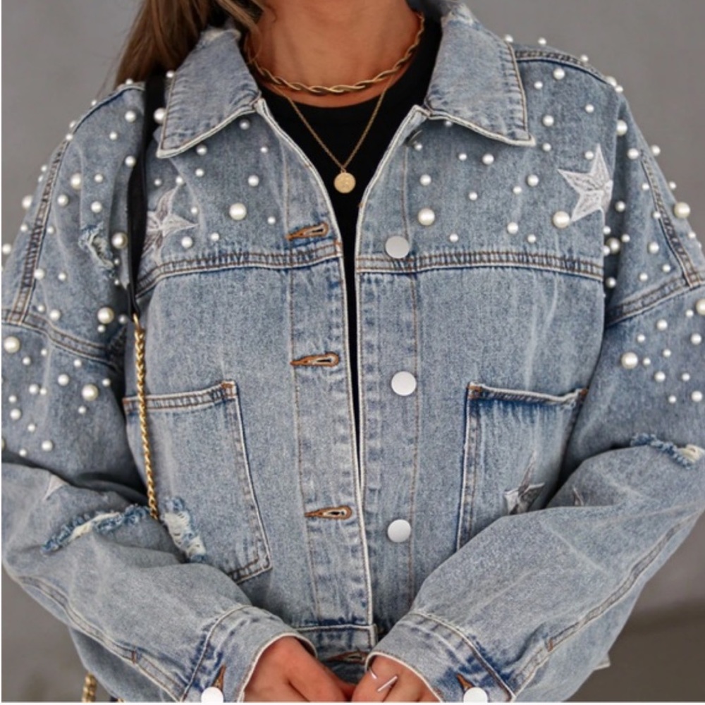 Vici Pearl and Embroidered North Star Distressed Denim Blue Jean Jacket New